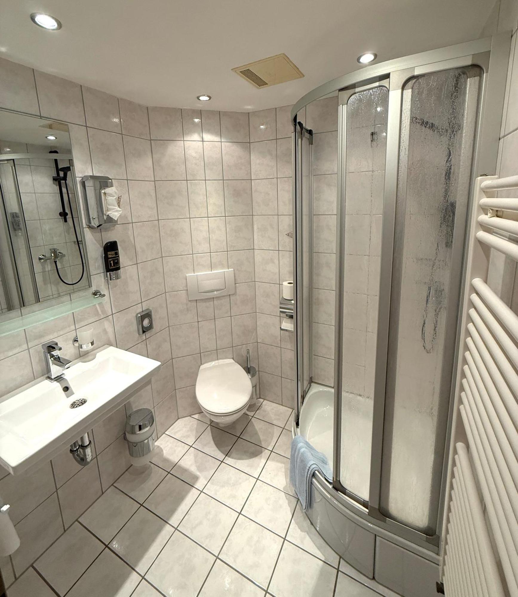 Hotel Traube Loßburg Екстериор снимка